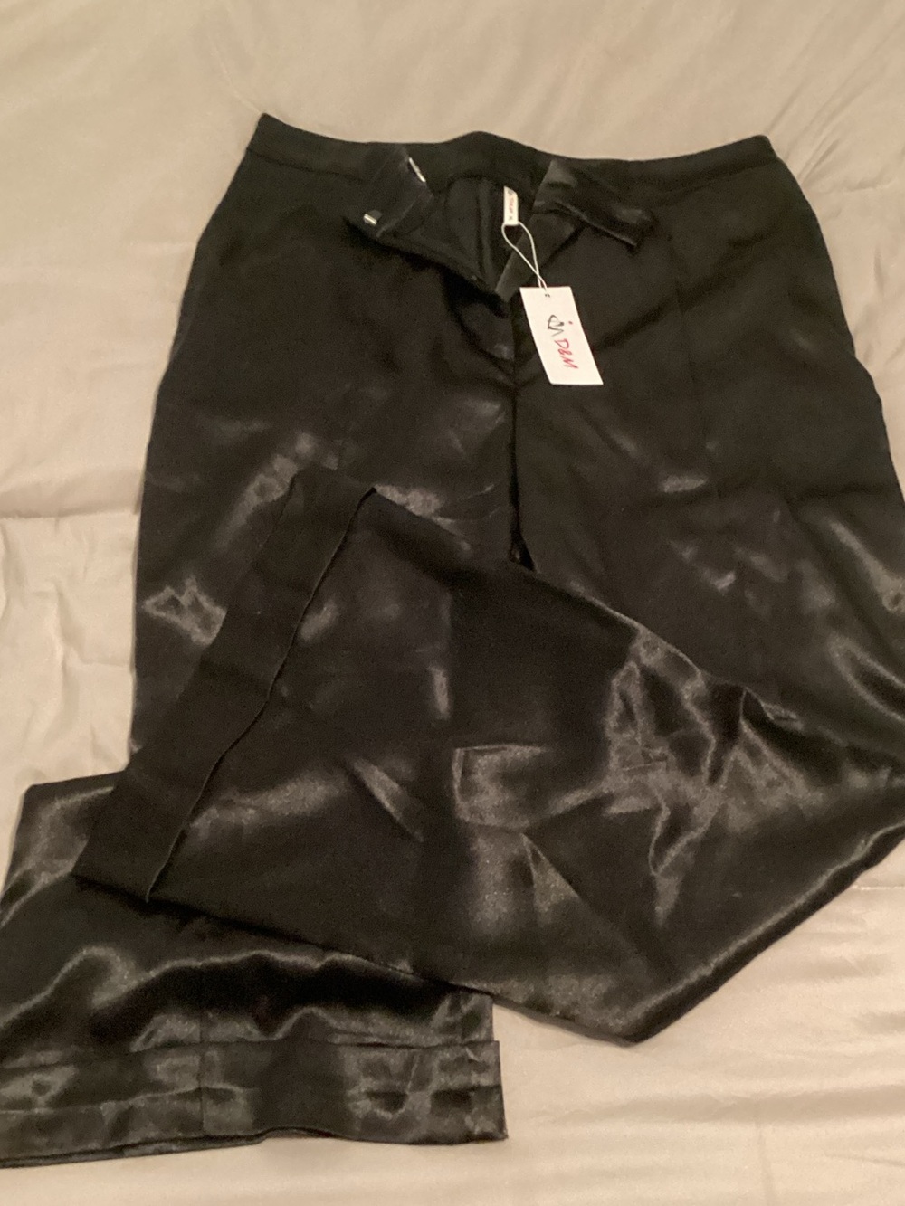 Satin Wide Leg Pants in Black - Unbranded